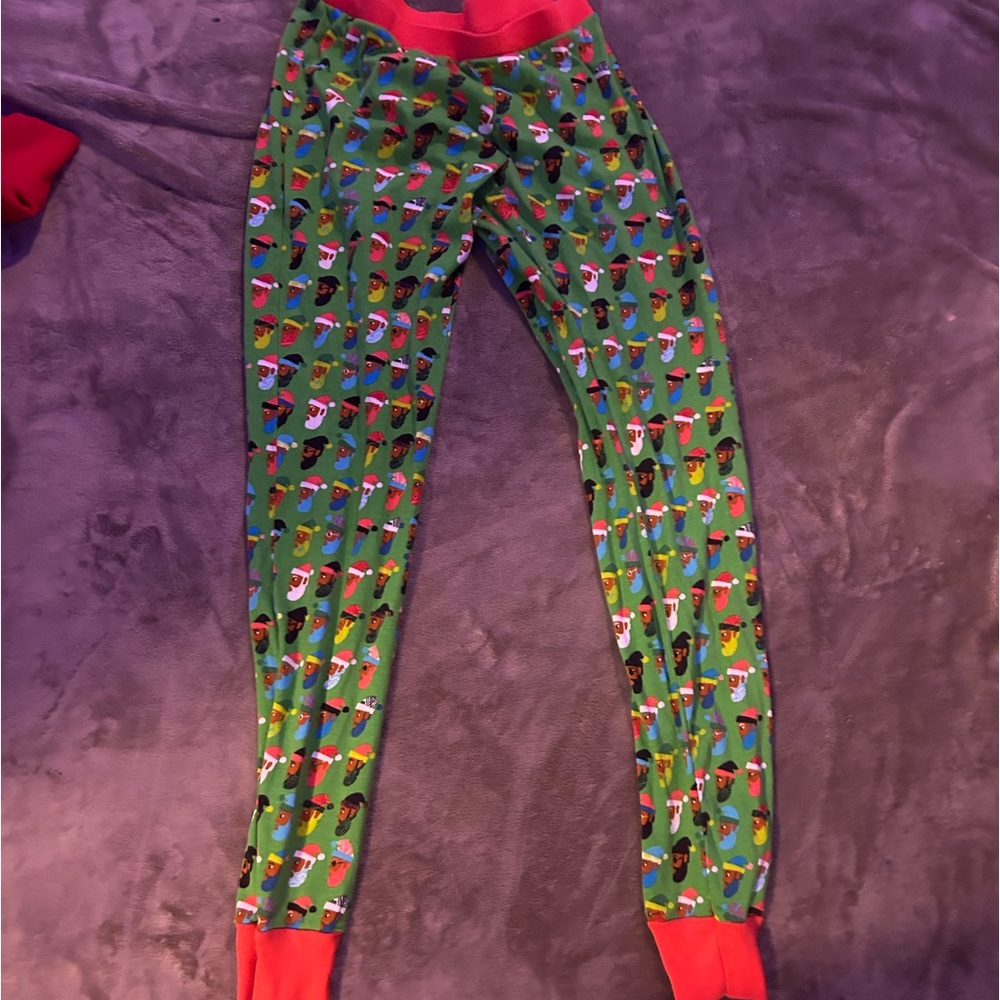 festive santa joggers🎅